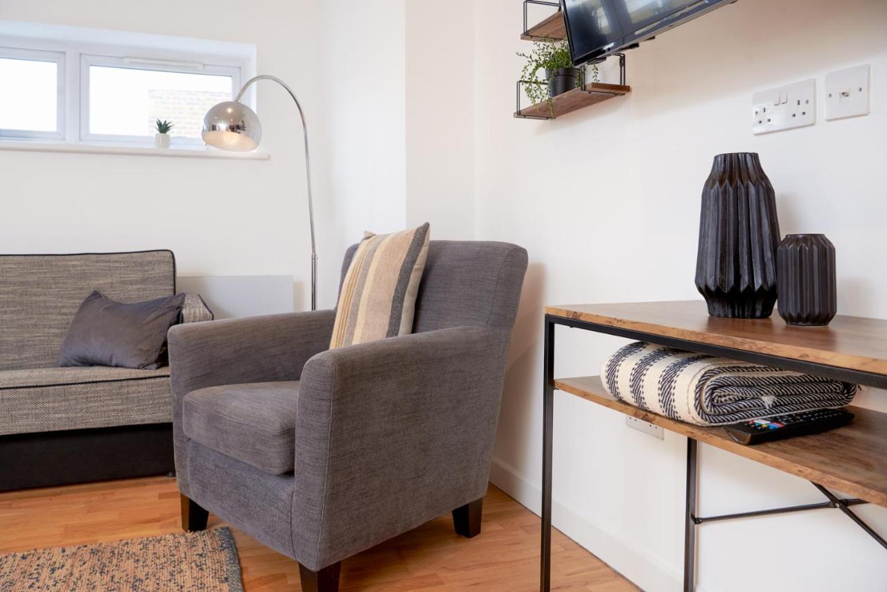Ida Pod Places - New Cross Gate Apartament Londra